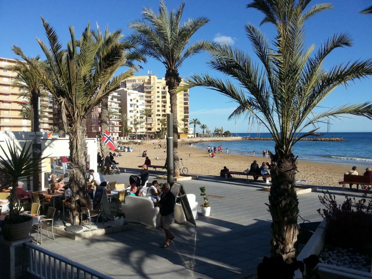 Appartement Relax&Mar à Torrevieja Extérieur photo